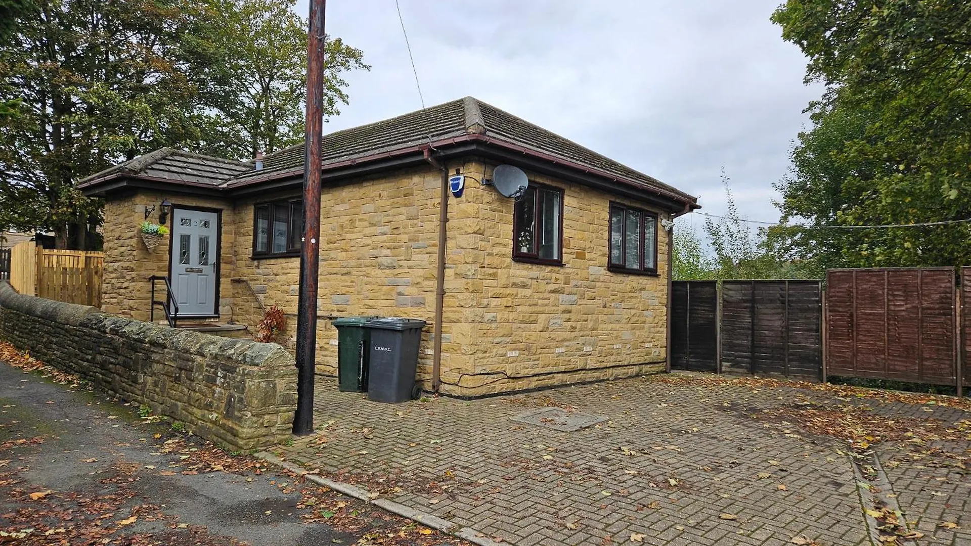 בית נופש Lister Park Bradford 2Bed Detached Cottage House Parking Cinema Screen Games Room